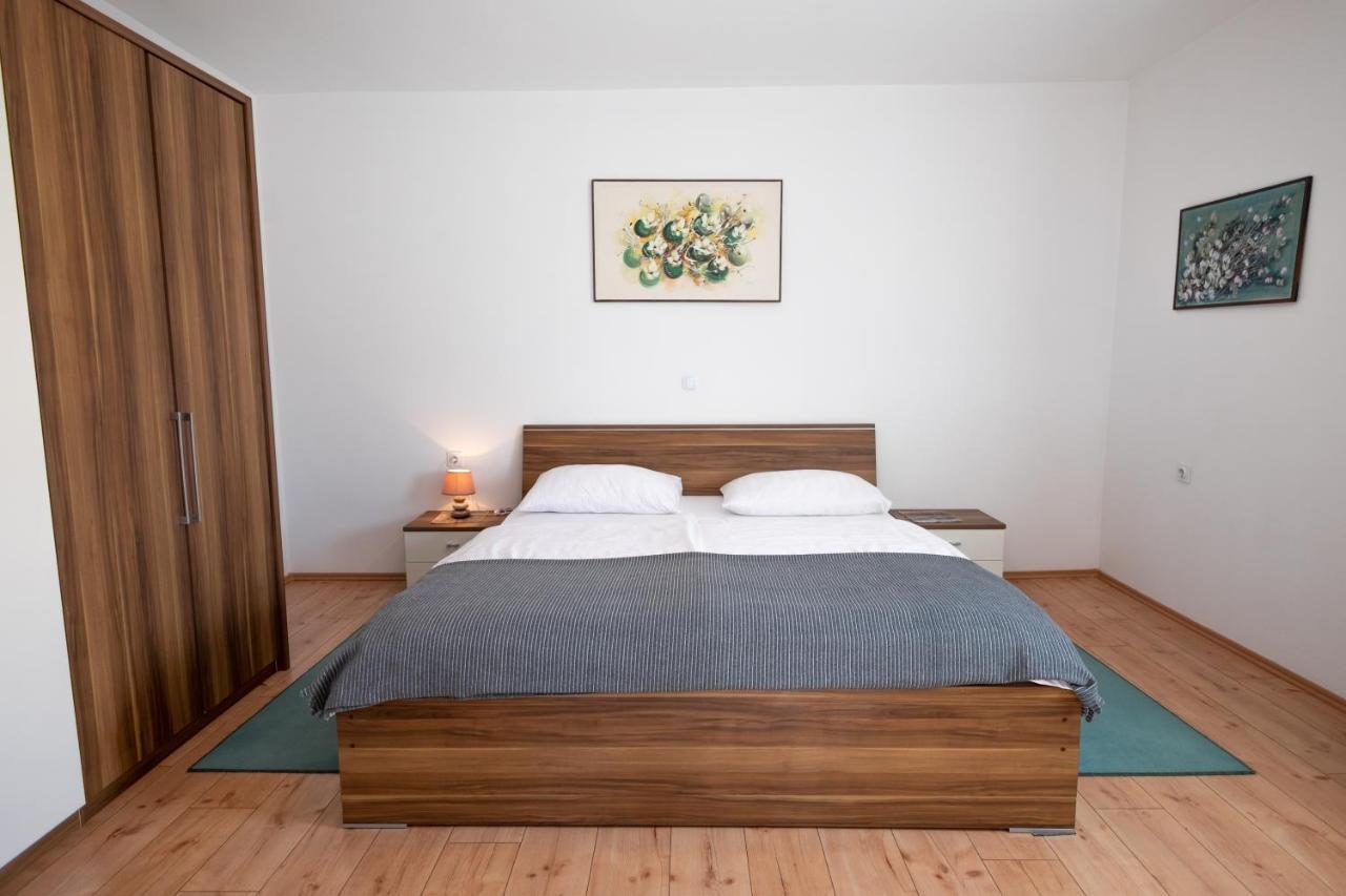 Apartmani Suzana Klenovica Ngoại thất bức ảnh